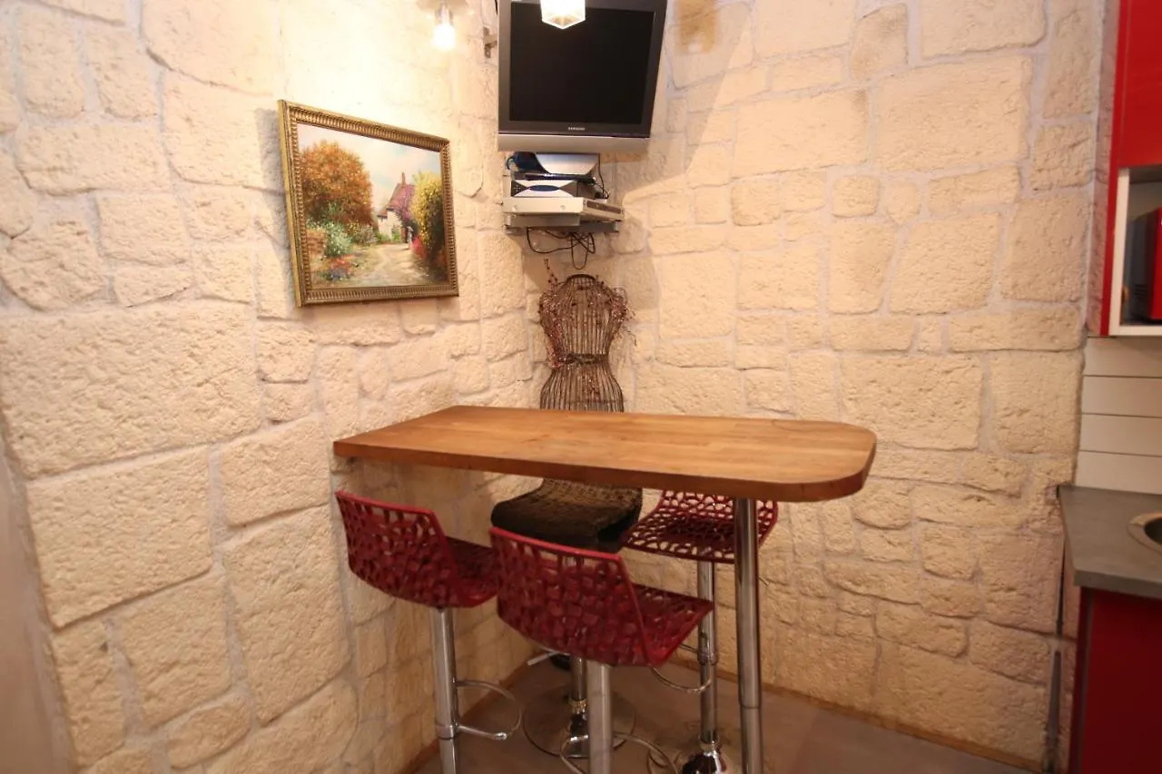 Victoires Louvre By B'your Apartament *